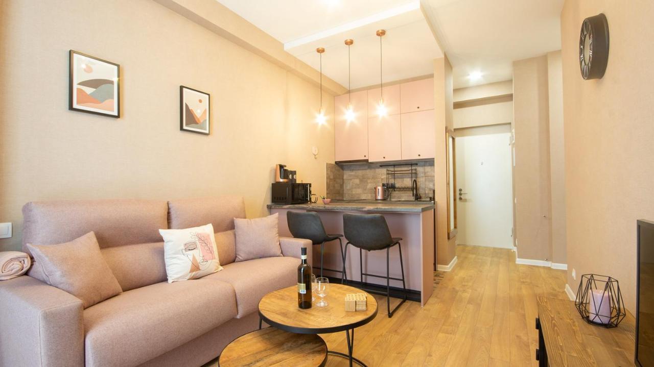Apartment Krtsanisi 21 Тбилиси Екстериор снимка