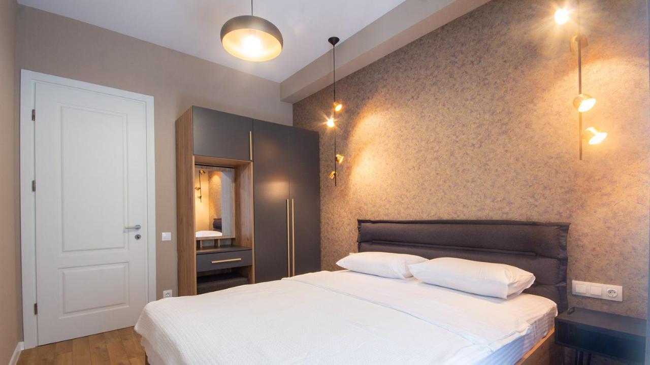 Apartment Krtsanisi 21 Тбилиси Екстериор снимка